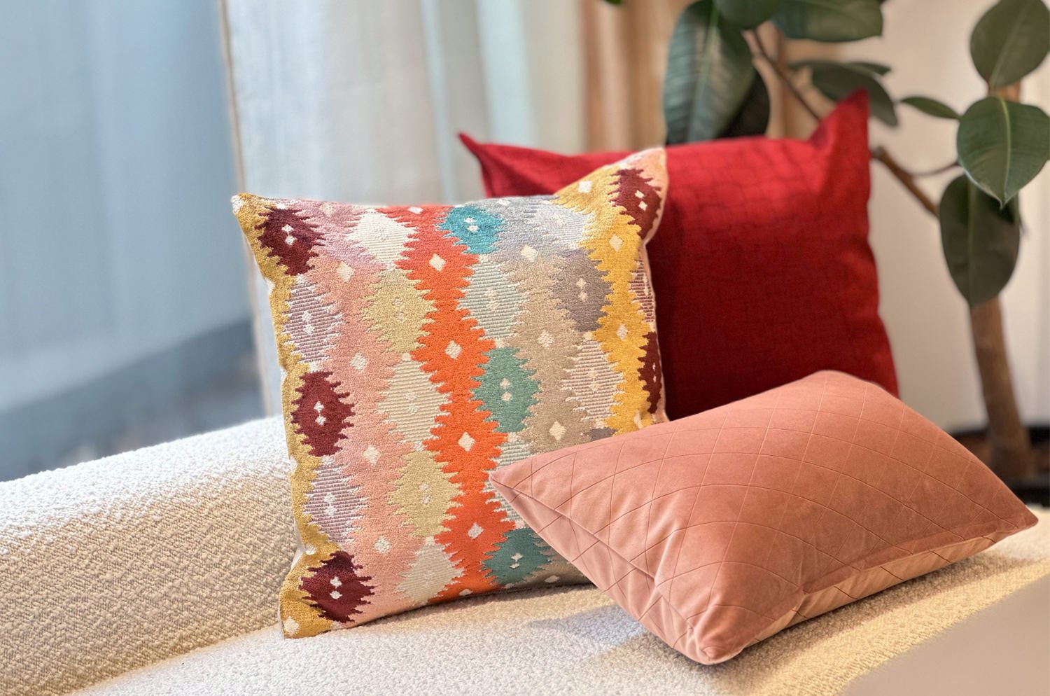 The Smokey Pink スペイン製起毛スエード調クッション スモーキーピンク 50×30cm 中材付 - HOUSE OF JAPAN Shop