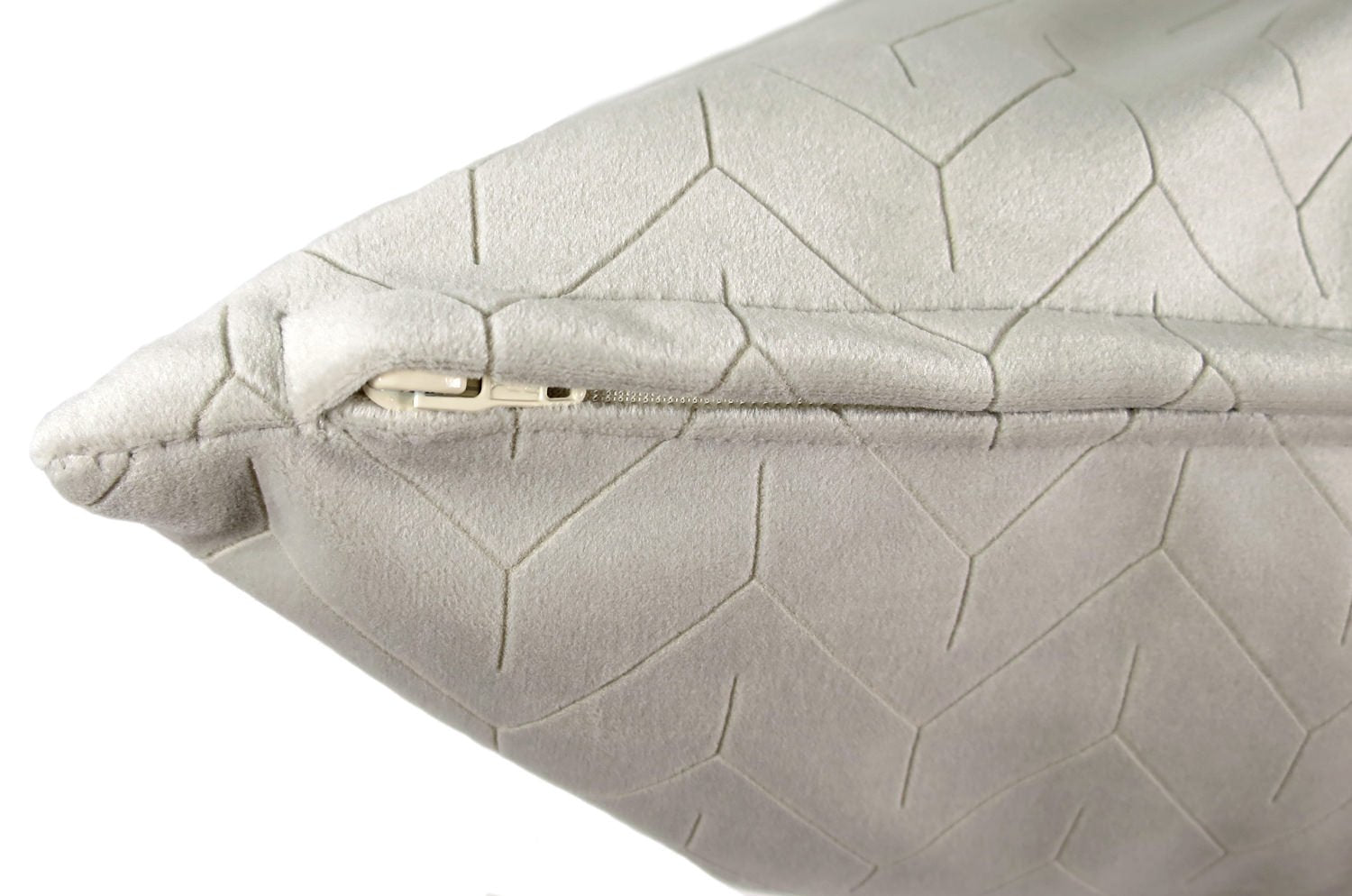 The Smoky Whiteスペイン製起毛スエード調クッションカバー スモーキーホワイト 50×50cm - HOUSE OF JAPAN Shop