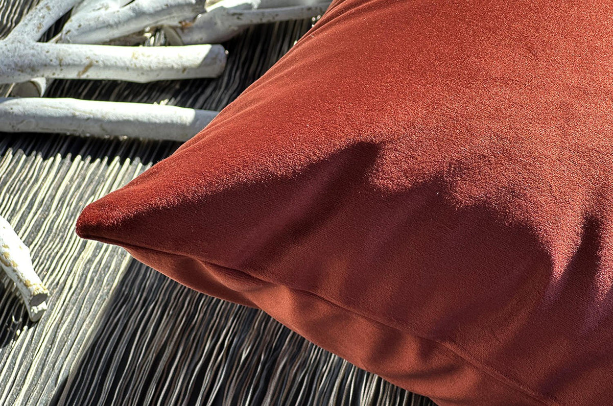 The Soft Velvet ソフトベルベット クッション Brick Brown(ブリックブラウン) 45×30cm 中材付 - HOUSE OF JAPAN Shop