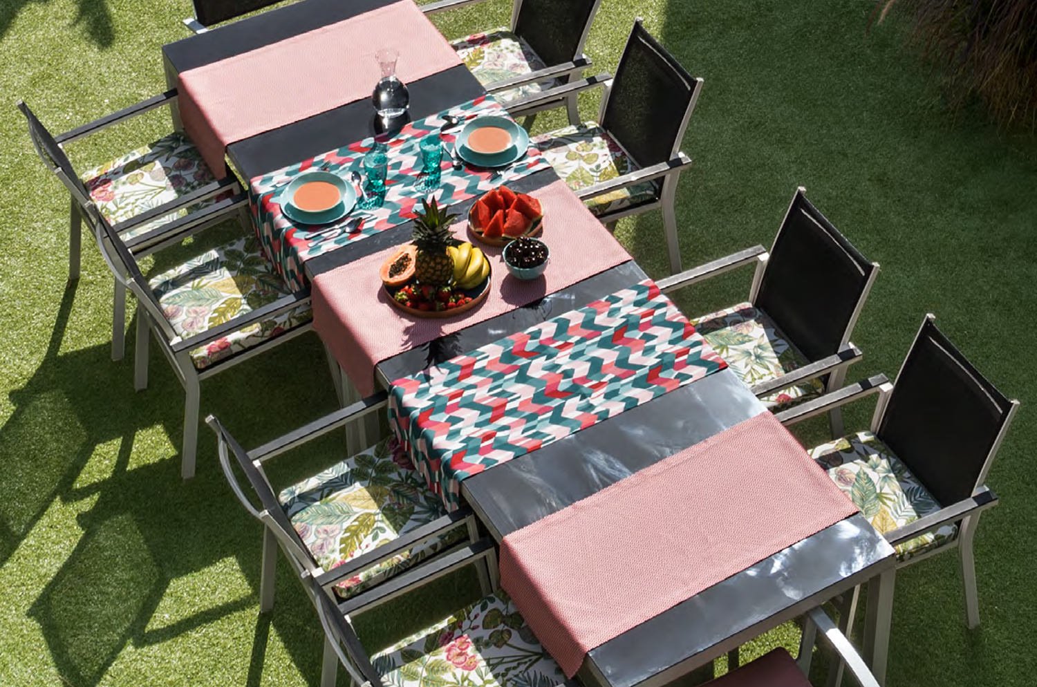 The Spark アウトドア&インドア 撥水 シートクッション (コーラル) 45cm角 中材付 - HOUSE OF JAPAN Shop