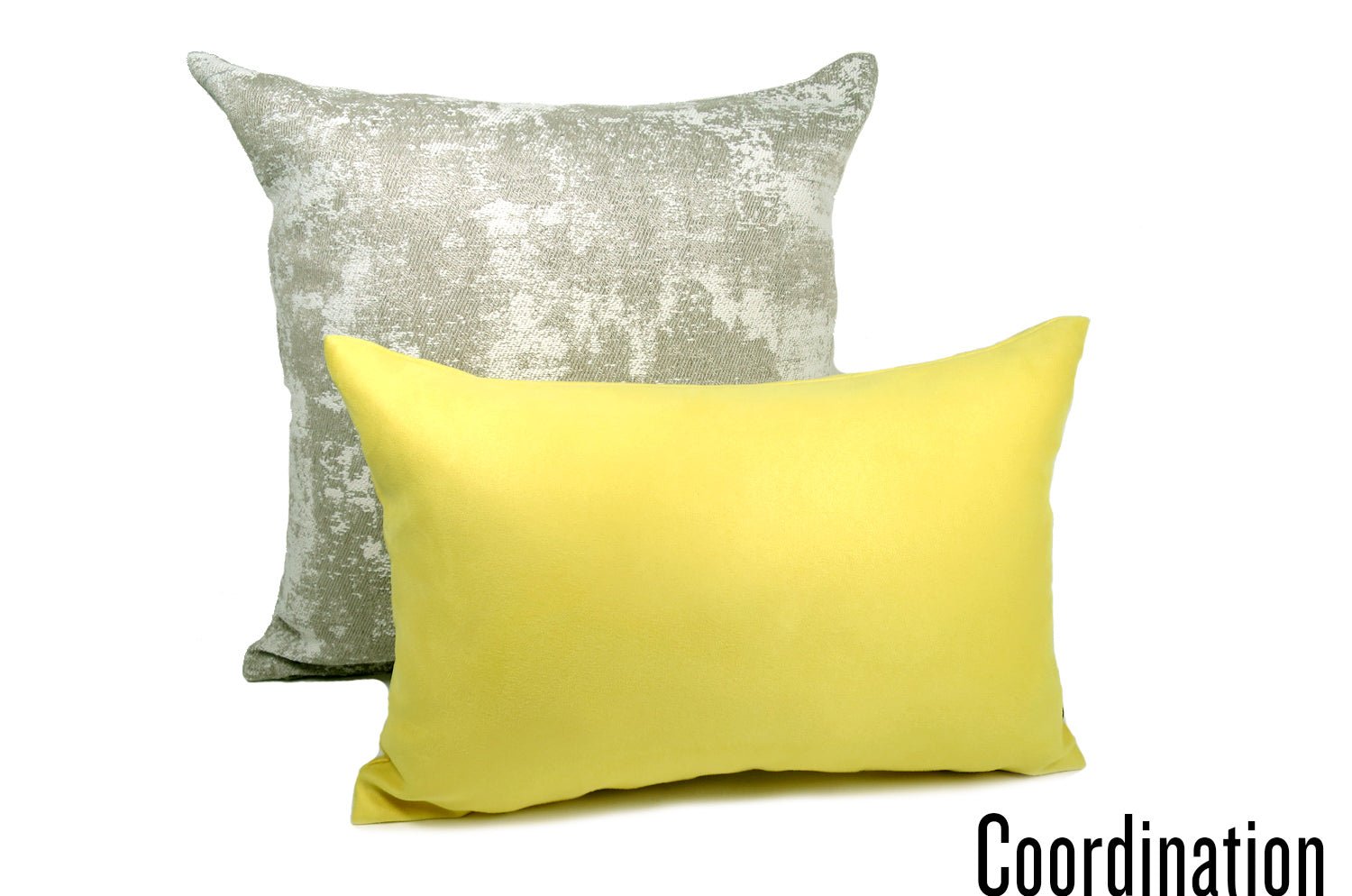 The Sueback スペイン製シャイニースエードクッション (トゥインクルレモン) 45×30cm 中材付 - HOUSE OF JAPAN Shop