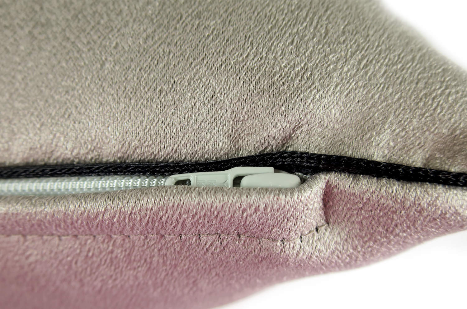 The Sueback スエード調パイピング付クッションカバー ウォームグレー 45×45cm - HOUSE OF JAPAN Shop