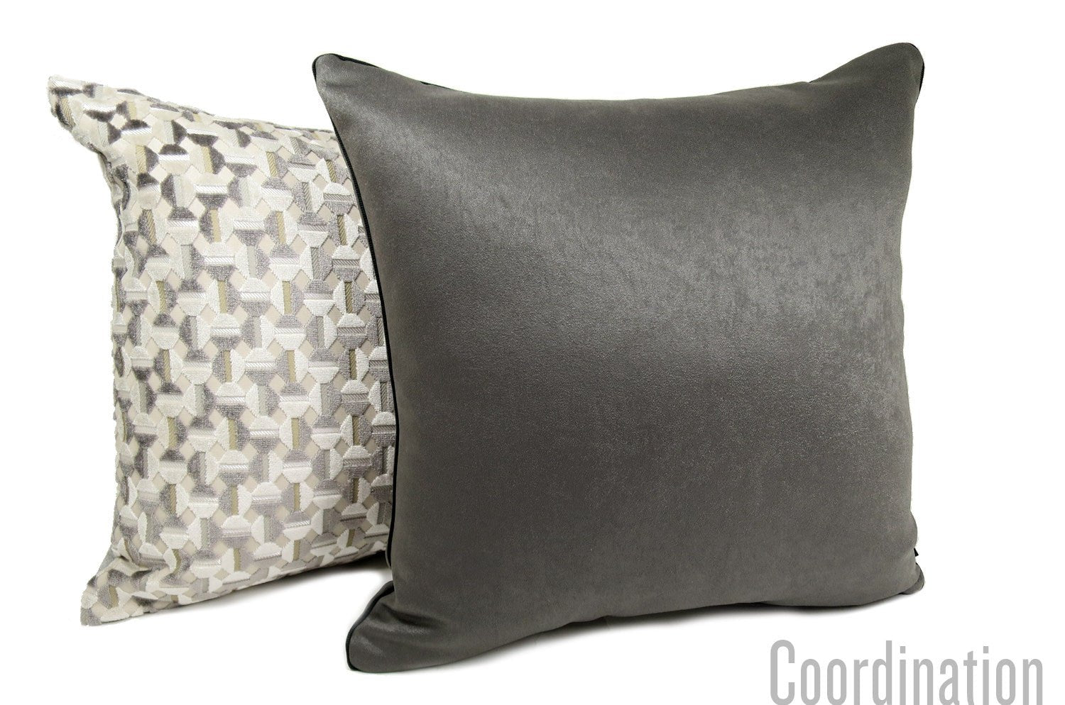 The Sueback スエード調パイピング付クッションカバー チャコール 45×45cm - HOUSE OF JAPAN Shop