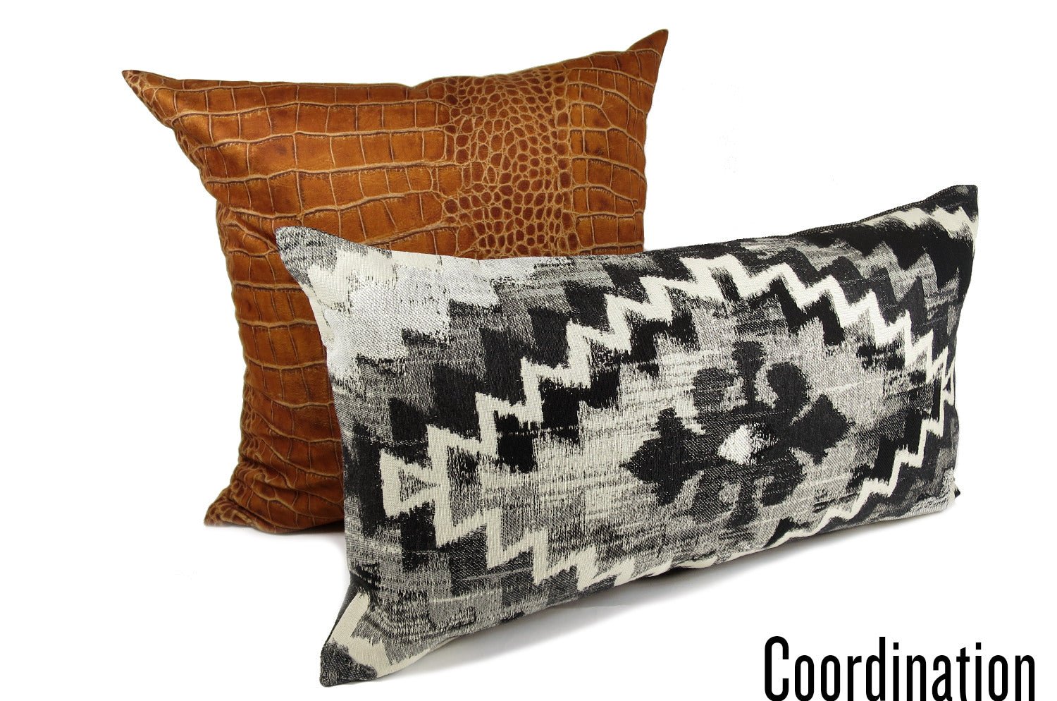 The Swaffer Nomad ノマド クッション BlackWhite 58×32cm 中材付 - HOUSE OF JAPAN Shop