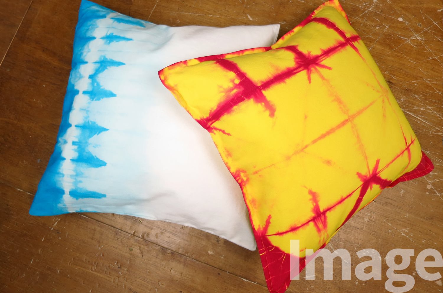 The Tiedye リゾートスカイブルータイダイ染クッションカバー 47×45cm - HOUSE OF JAPAN Shop