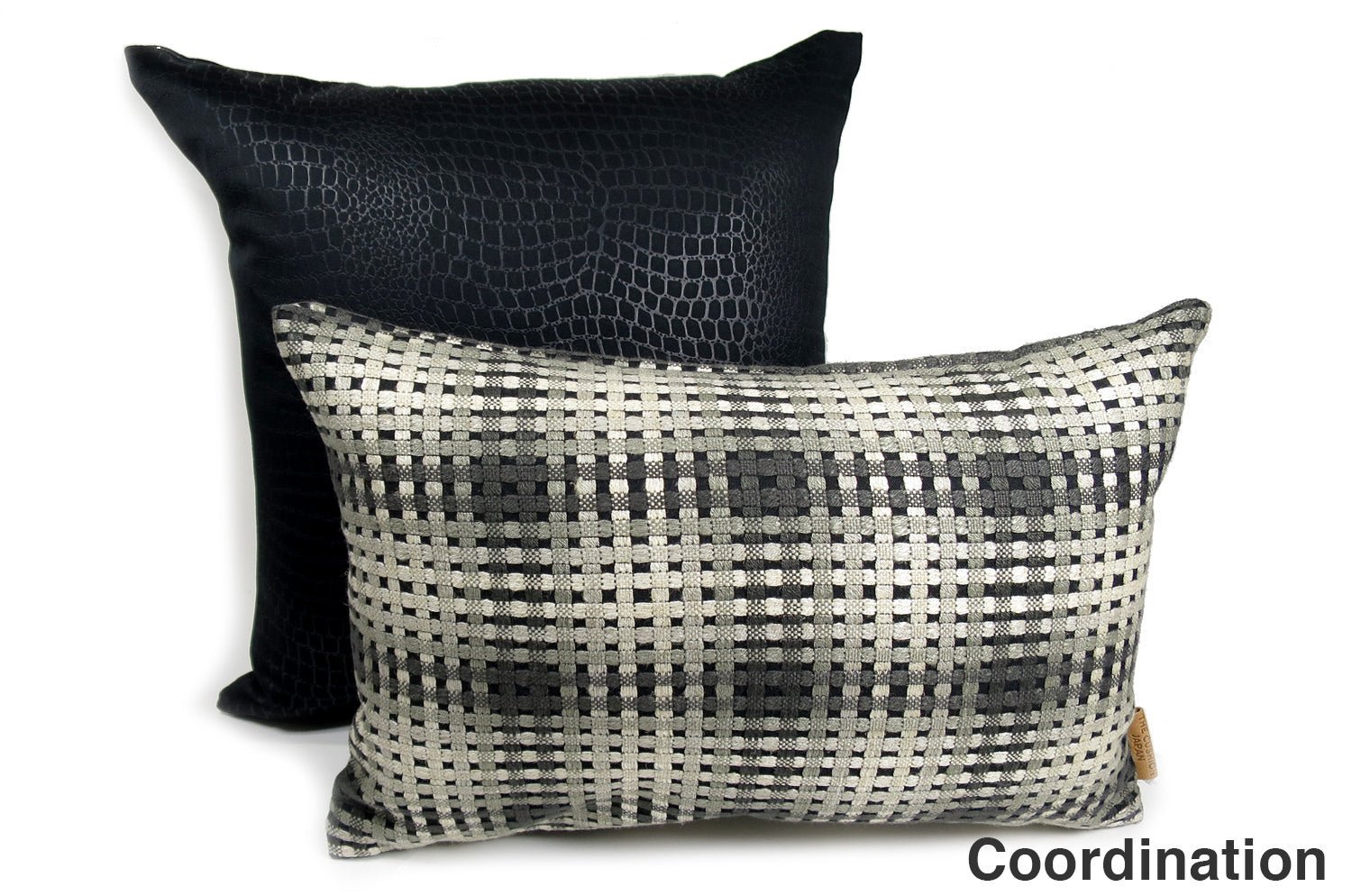 The Twiggy ツイッギー クッション ブラックシルバーチェック 45×30cm 中材付 - HOUSE OF JAPAN Shop