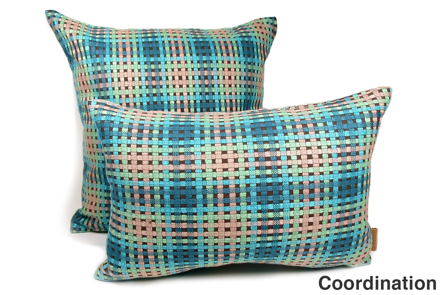 The Twiggy ツイッギー クッション ブルーチェック 45×30cm 中材付 - HOUSE OF JAPAN Shop