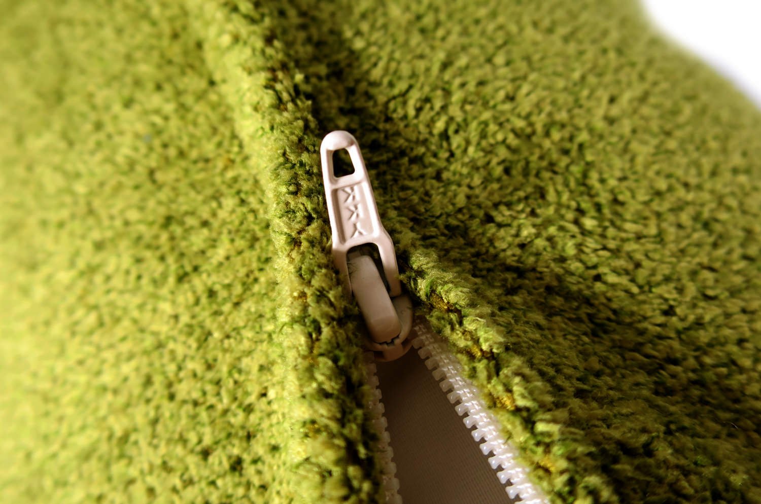 The Washable やわらかウォッシャブルクッションカバー (グリーン) 50×30cm 中材付 - HOUSE OF JAPAN Shop