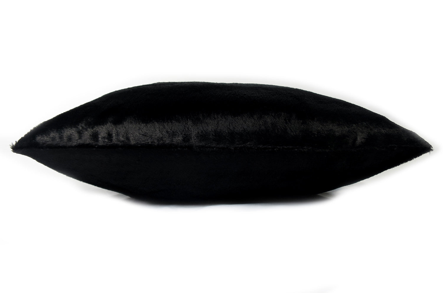 The Wolf 至極の手触りエコファークッションカバー ブラック 45×30cm 中材付 - HOUSE OF JAPAN Shop