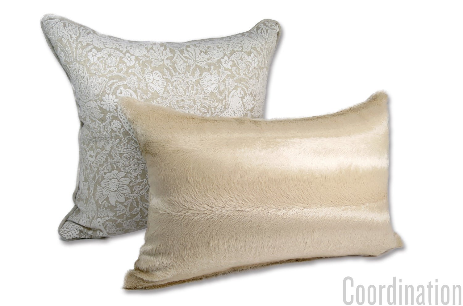 The Wolf 至極の手触りレーヨンエコファー クッション (エクリュベージュ) 45×30cm 中材付 - HOUSE OF JAPAN Shop