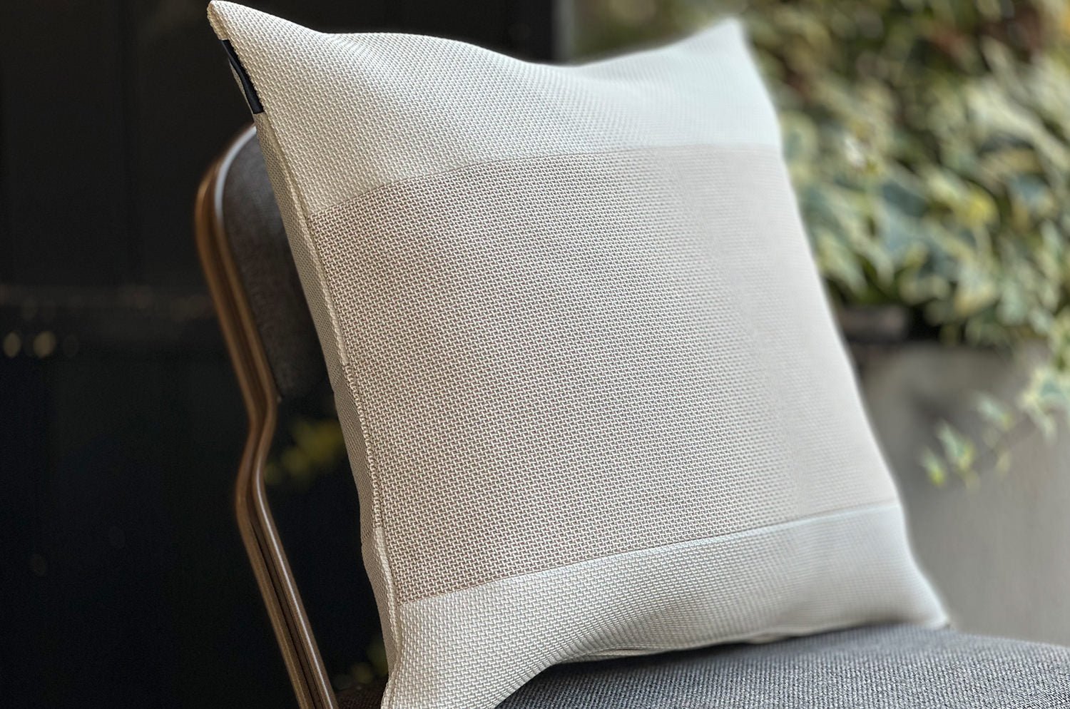 WOODNOTES Rest Cushion ウッドノーツ REST クッションカバー 50×50cm - HOUSE OF JAPAN Shop