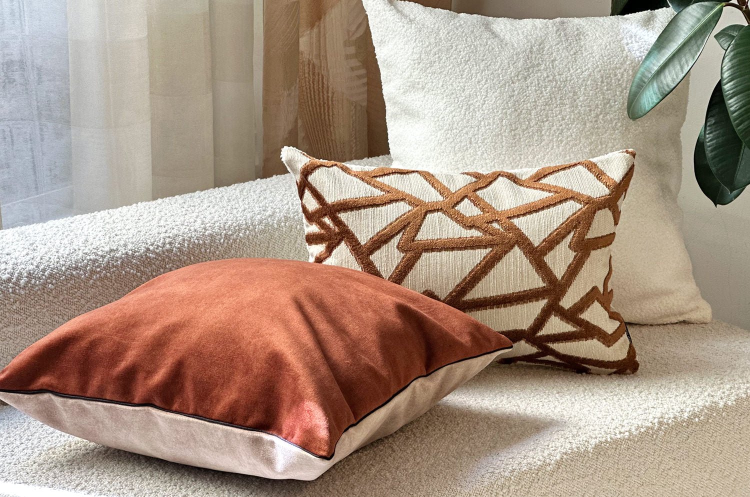 空間が一瞬で整う3点コーディネートセット！【チョコレートブラウンで整う、上質なぬくもり】(中材付) - HOUSE OF JAPAN Shop