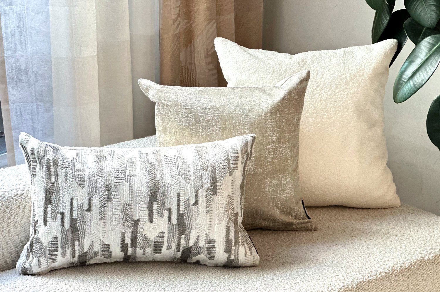 空間が一瞬で整う3点コーディネートセット！【空間を格上げする、洗練のグレージュ】(中材付) - HOUSE OF JAPAN Shop