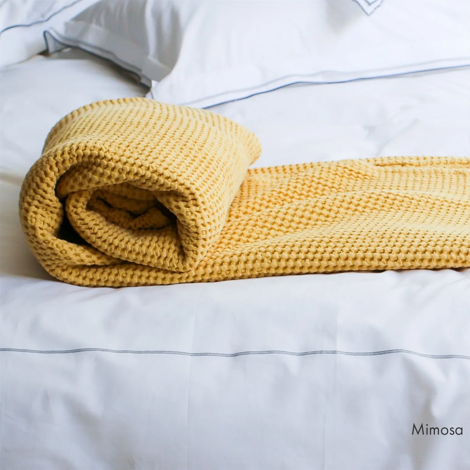 Alba Alabaster Cotton Throw アルバ スロー｜Designers Guild（デザイナーズギルド） - HOUSE OF JAPAN Shop