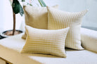 ARMANI CASA アルマーニカーザ ANDES シルク混 Gold & Pearl クッション 45×30cm 中材付 - HOUSE OF JAPAN Shop