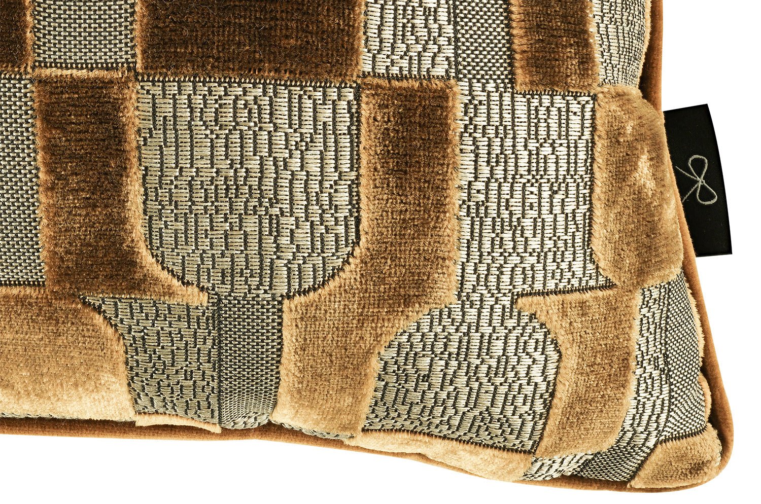 【海外取寄品】BLACK edition(ブラックエディション) Arkose クッション(Cumin) 55x55cm 中材付 - HOUSE OF JAPAN Shop