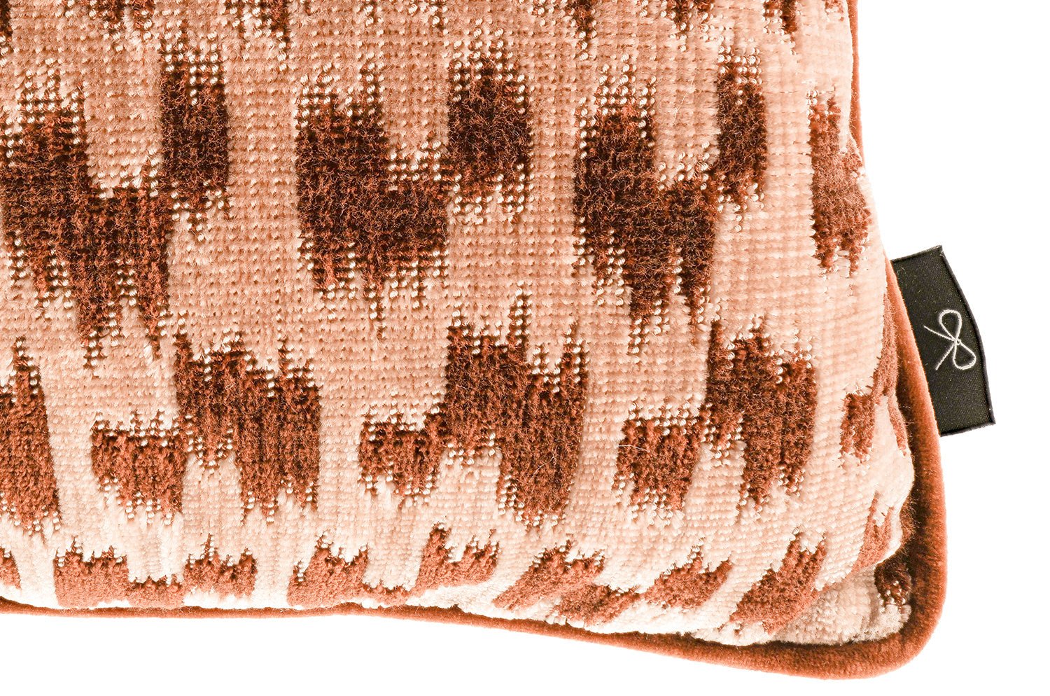 【海外取寄品】BLACK edition(ブラックエディション) Koba クッション(Mehndi) 60x40cm 中材付 - HOUSE OF JAPAN Shop