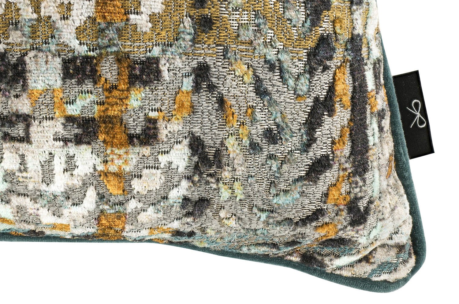 【海外取寄品】BLACK edition(ブラックエディション) Zurana クッション(Teal) 55x55cm 中材付 - HOUSE OF JAPAN Shop