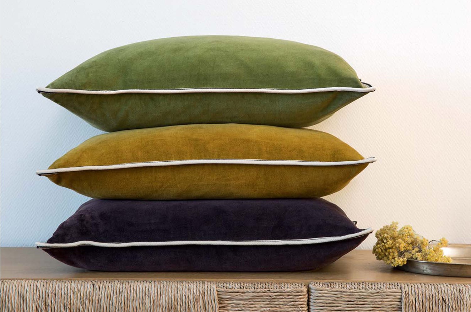 【海外取寄品】ELITIS(エリティス) Aristote クッション(Doré) 55x40cm 中材付 - HOUSE OF JAPAN Shop