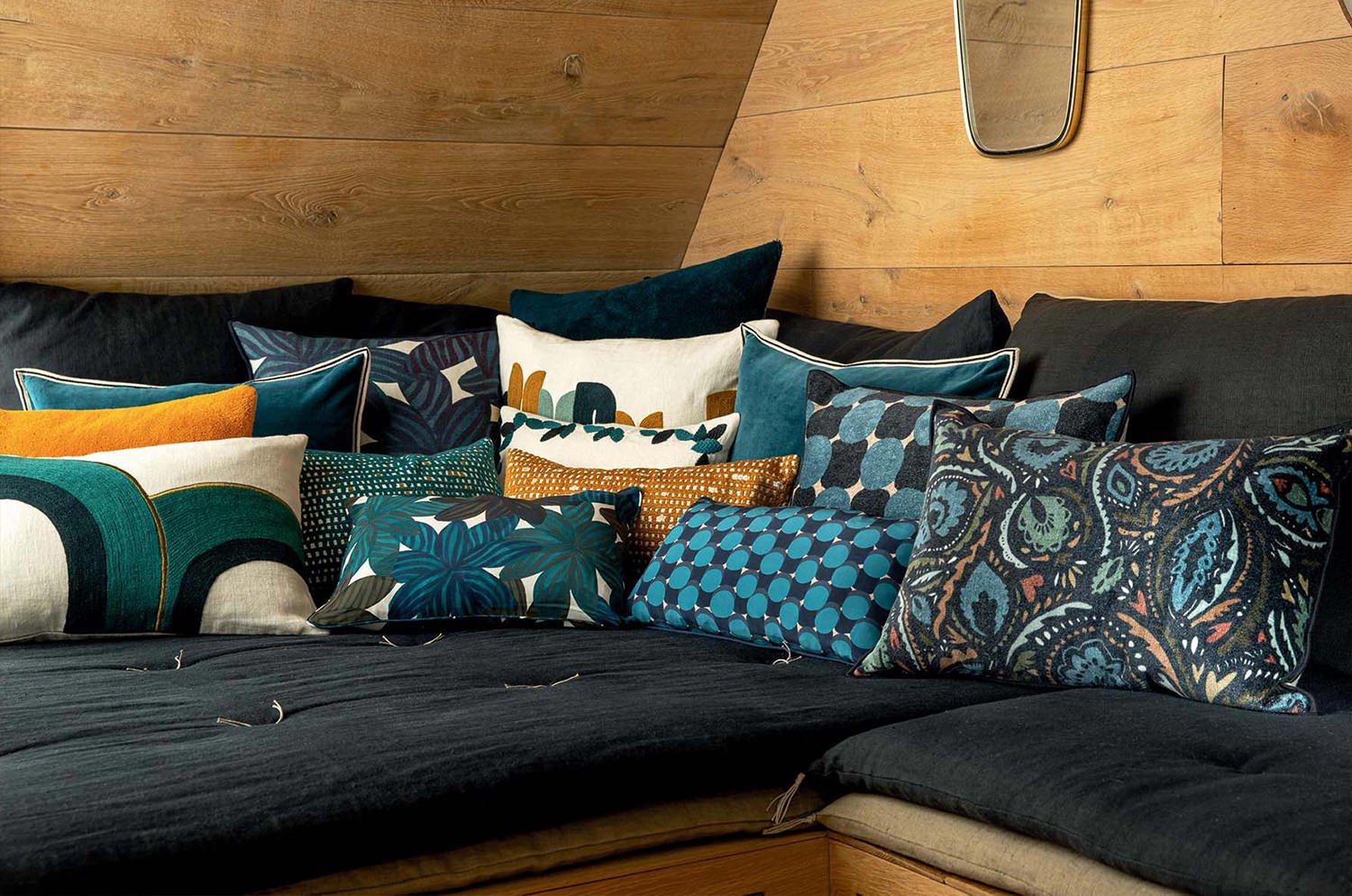 【海外取寄品】ELITIS(エリティス) Bridge クッション(Starblue) 55x40cm 中材付 - HOUSE OF JAPAN Shop