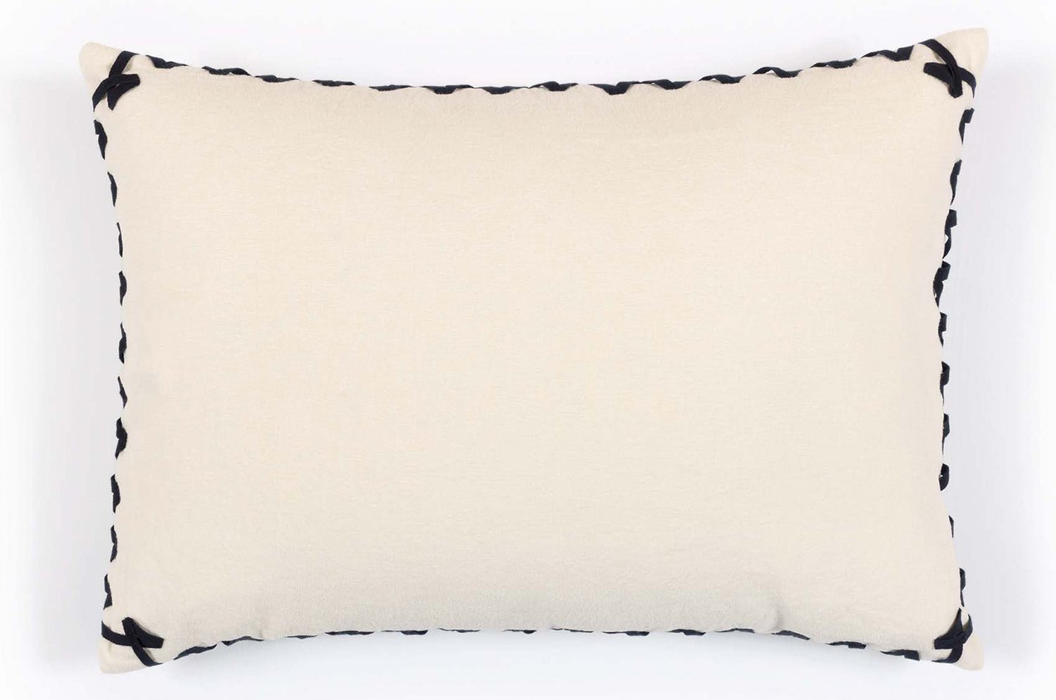 【海外取寄品】ELITIS(エリティス) Liberty Big クッション(Albâtre) 70x50cm 中材付 - HOUSE OF JAPAN Shop