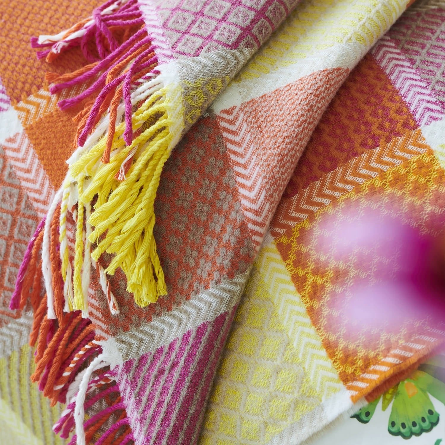 Golbourne Zinnia Throw ゴルボーン ジニア スロー｜Designers Guild（デザイナーズギルド） - HOUSE OF JAPAN Shop