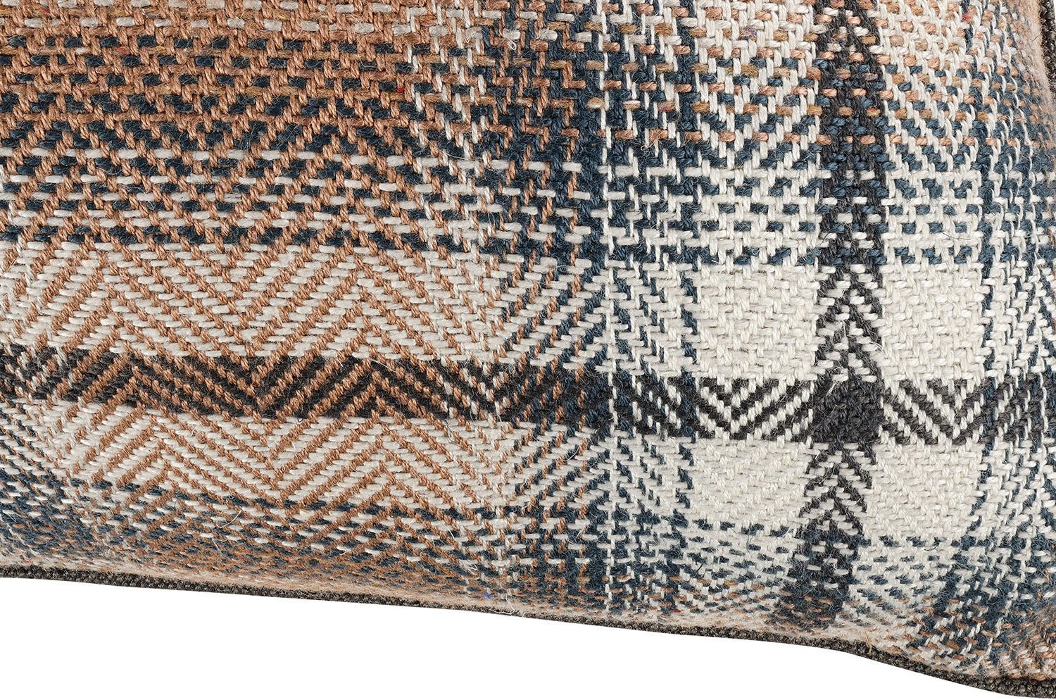 【海外取寄品】ROMO(ロモ) Elburyクッション(Ginger) 50x50cm 中材付 - HOUSE OF JAPAN Shop