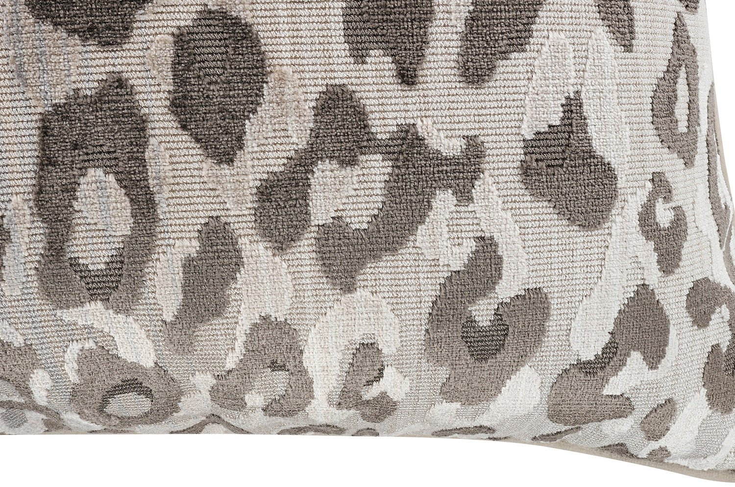 【海外取寄品】ROMO(ロモ) Mimi Velvetクッション(Gris) 60x40cm 中材付 - HOUSE OF JAPAN Shop