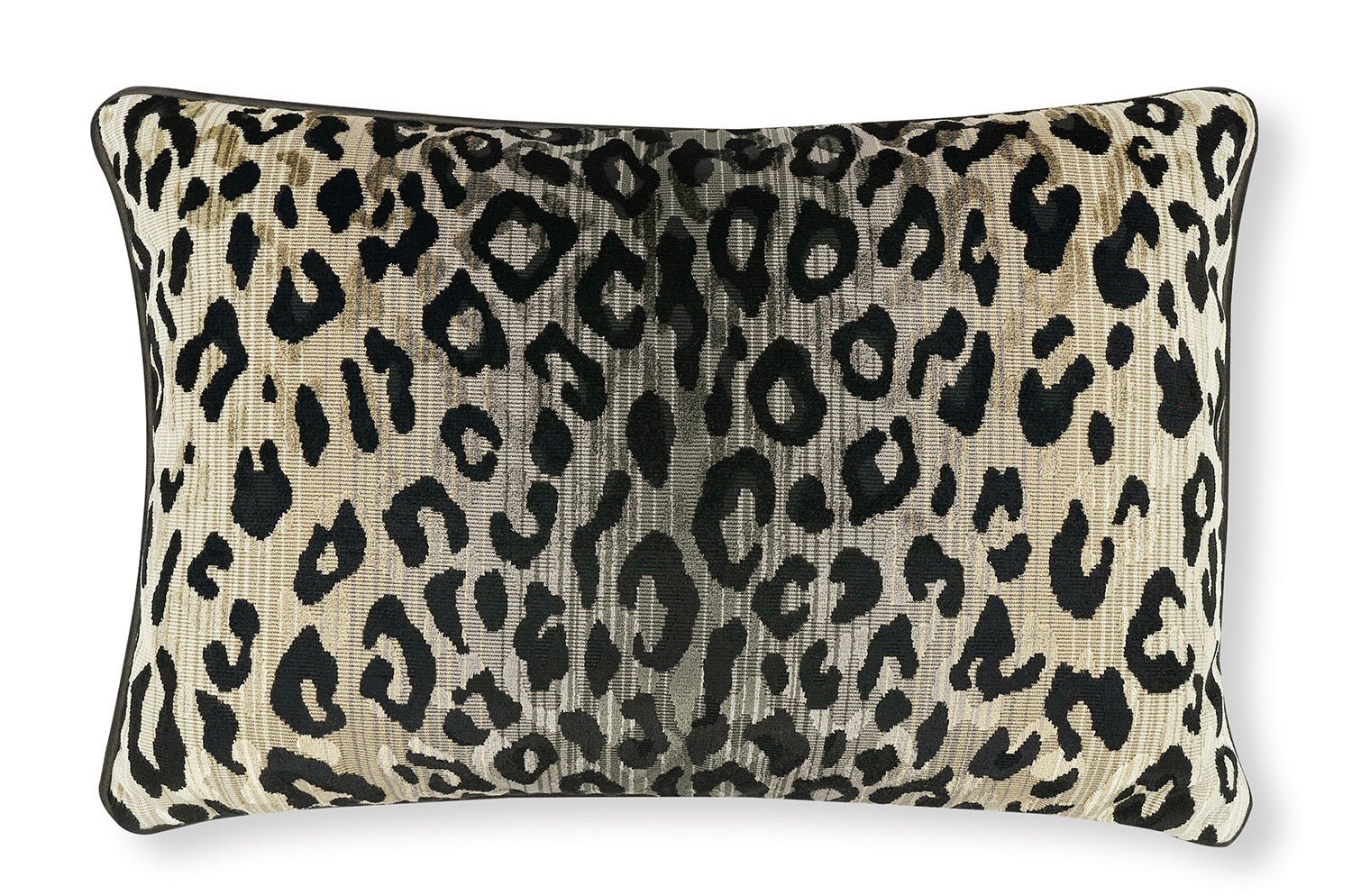 【海外取寄品】ROMO(ロモ) Mimi Velvetクッション(Kohl) 60x40cm 中材付 - HOUSE OF JAPAN Shop