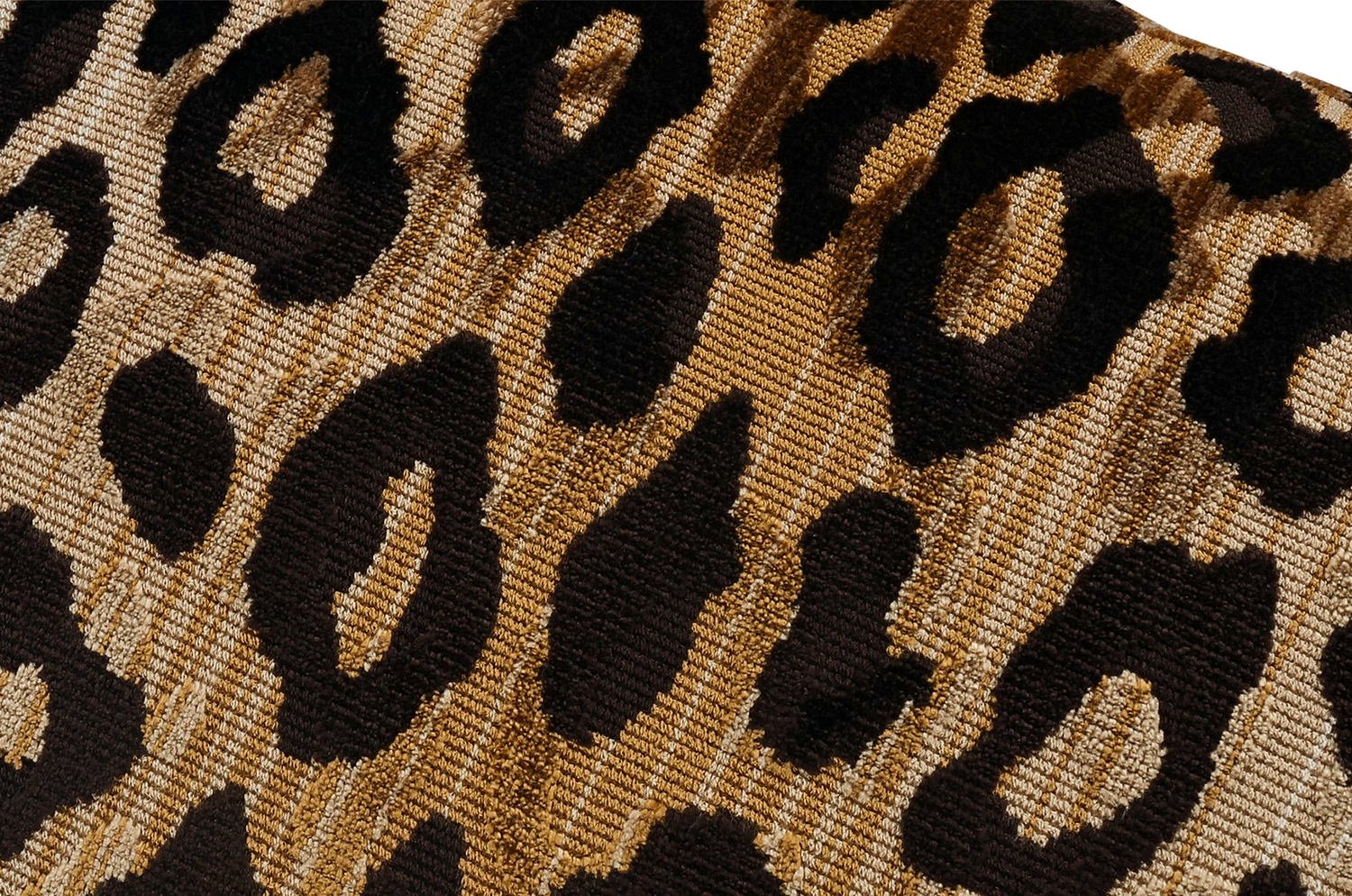 【海外取寄品】ROMO(ロモ) Mimi Velvetクッション(Tan) 65x65cm 中材付 - HOUSE OF JAPAN Shop