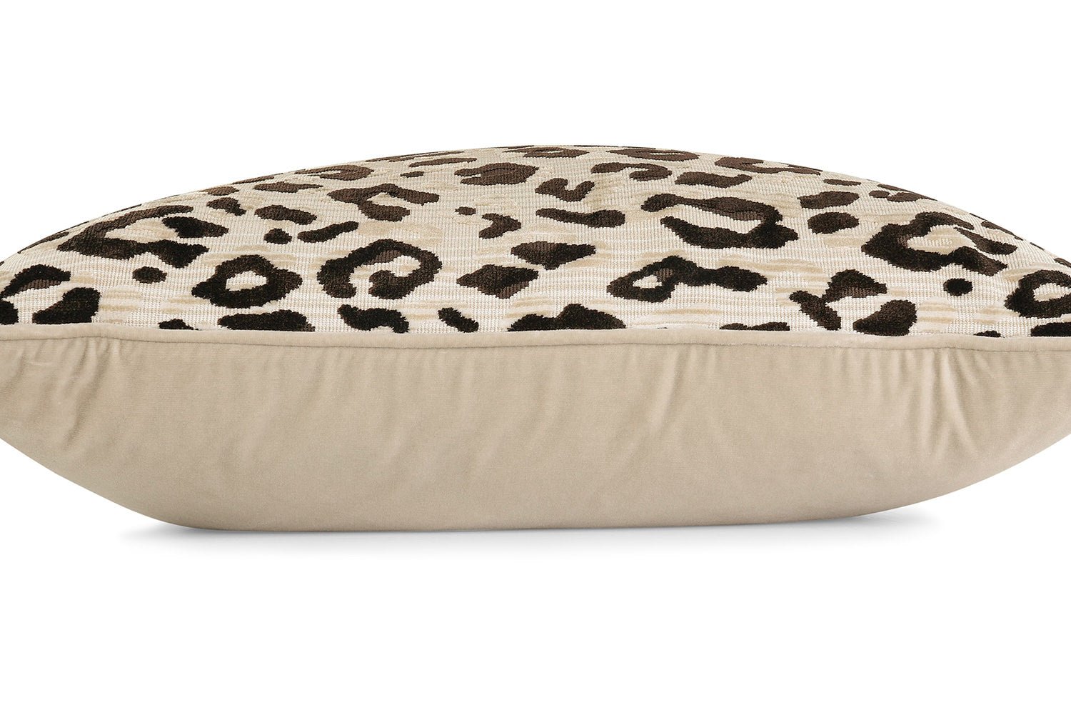 【海外取寄品】ROMO(ロモ) Mimi Velvetクッション(Tan) 65x65cm 中材付 - HOUSE OF JAPAN Shop