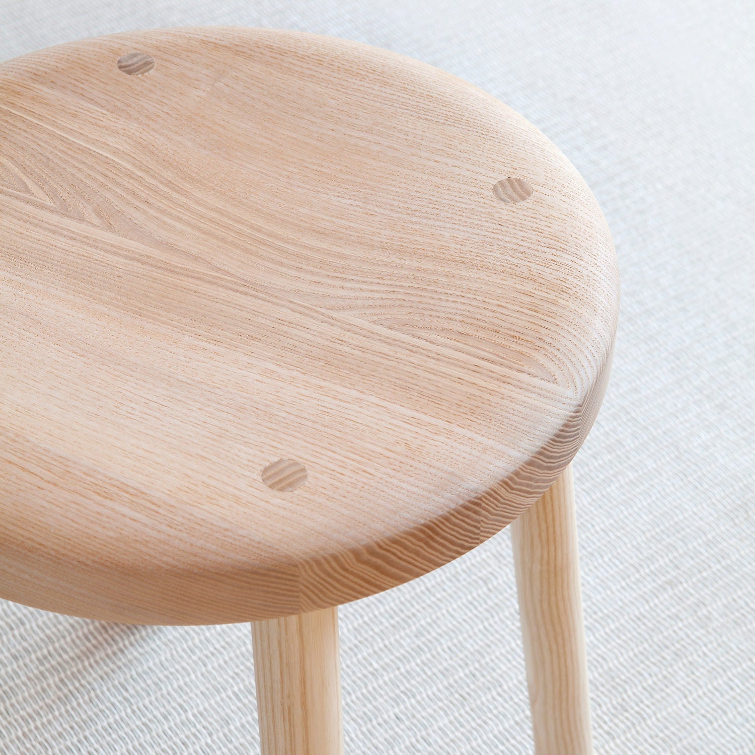 STORIA STOOL ストーリア スツール (Ash)｜NIKARI - HOUSE OF JAPAN Shop