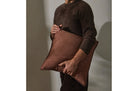 The Blanket stitch ブランケットステッチ クッションカバー (Rust) 50×50cm - HOUSE OF JAPAN Shop