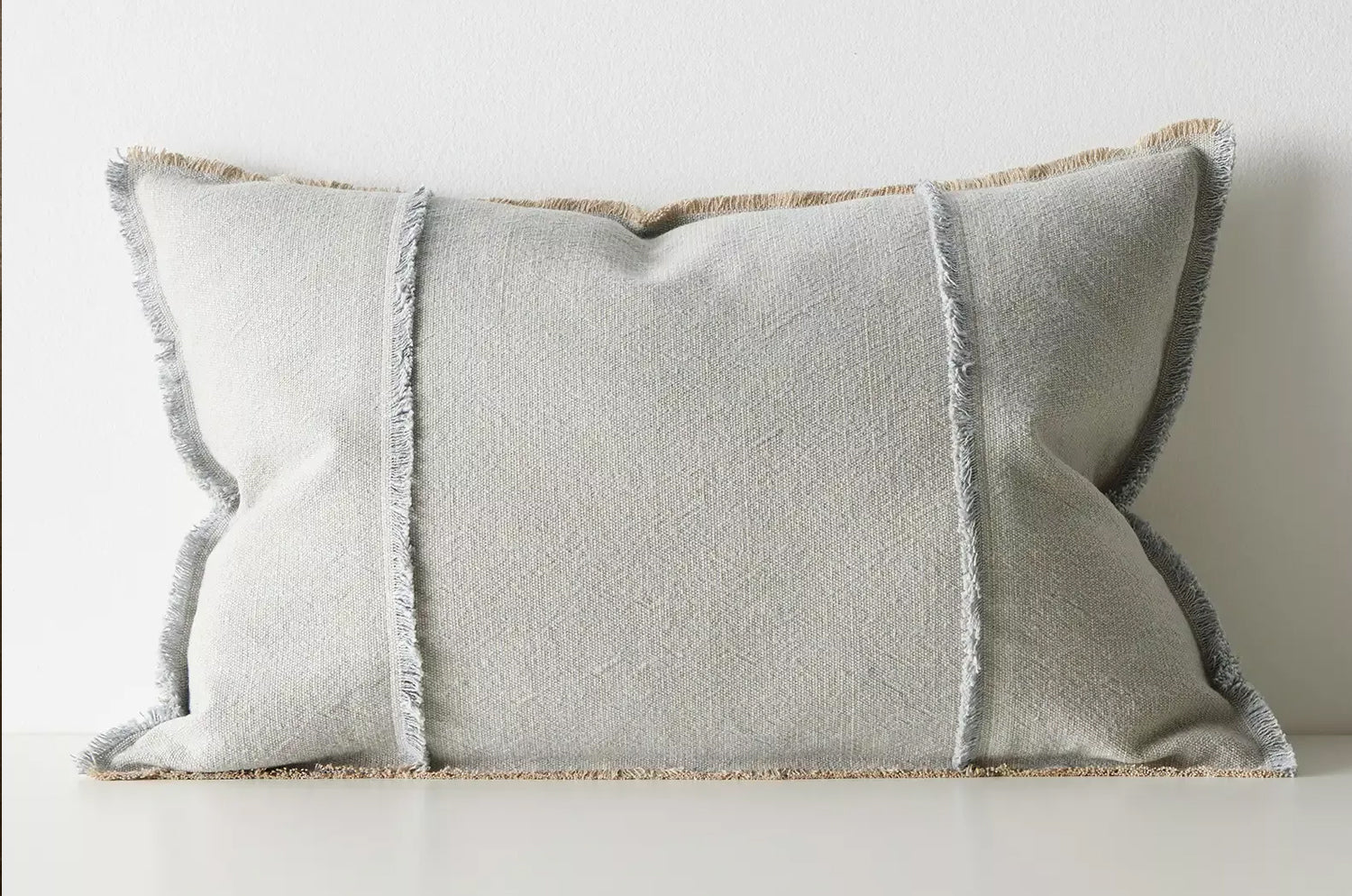 The Pure Fringe 自然素材フリンジ付きクッション リネン&コットン (PaleBlueGray) 60×40cm 中材付 - HOUSE OF JAPAN Shop