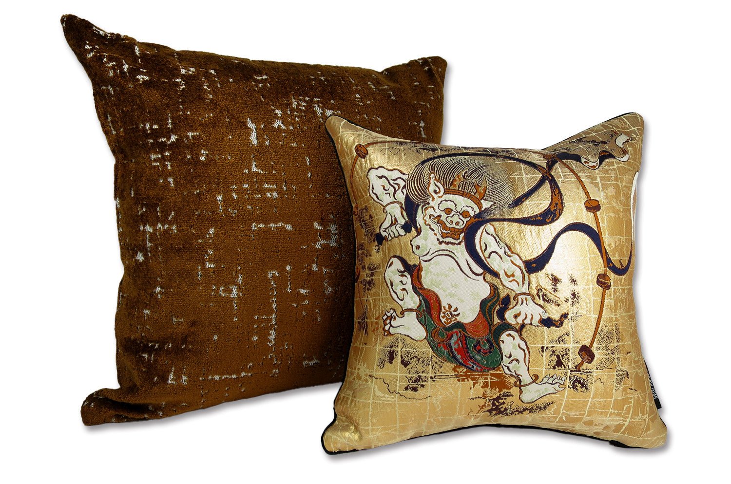 The Raijin 雷神図 西陣織 クッション 32×32cm 中材付 - HOUSE OF JAPAN Shop
