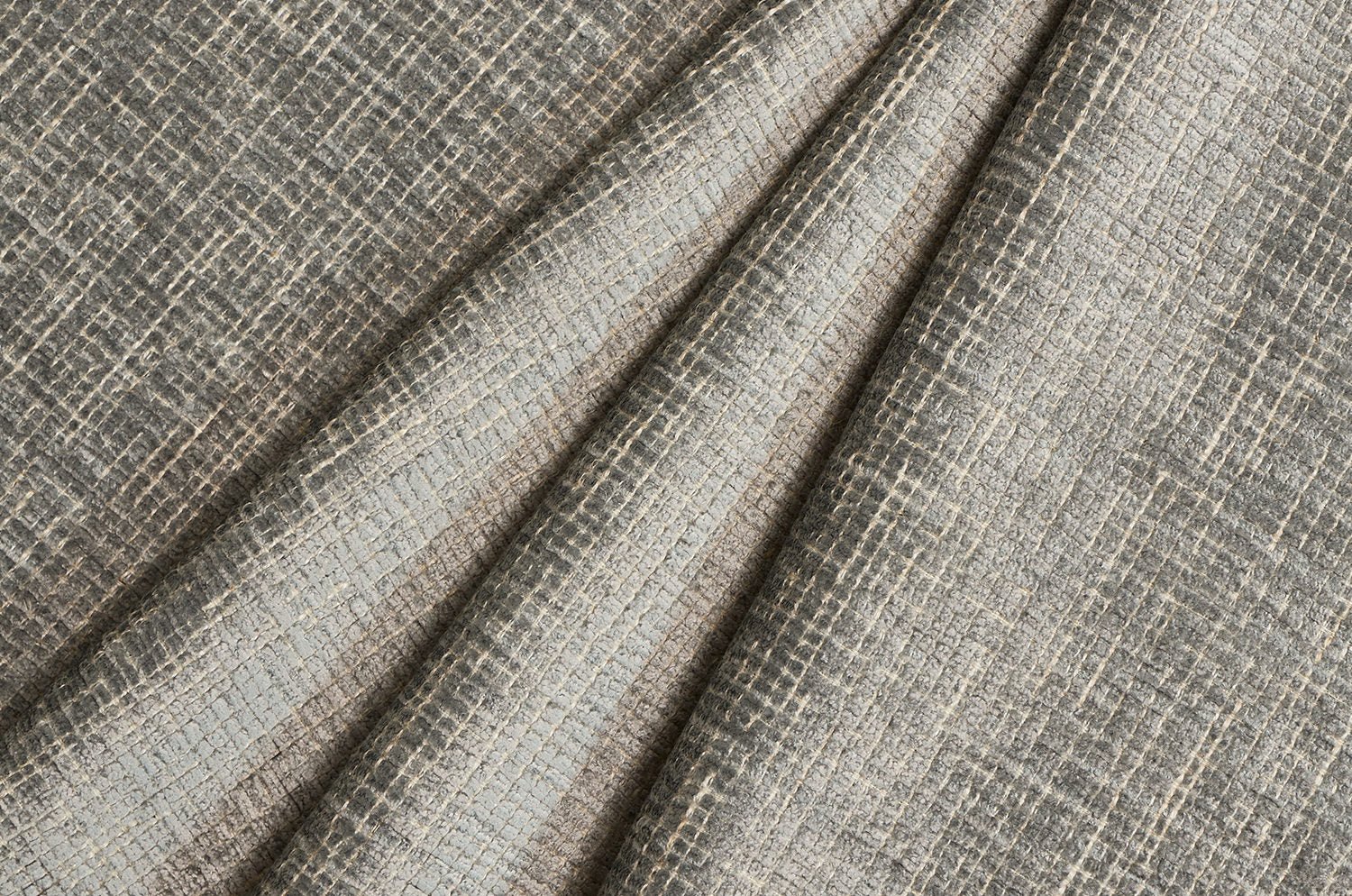 The ROUEN アルマーニカーザ ルーアン ジャカードベルベットクッションカバー(シルバー) 45×45cm - HOUSE OF JAPAN Shop