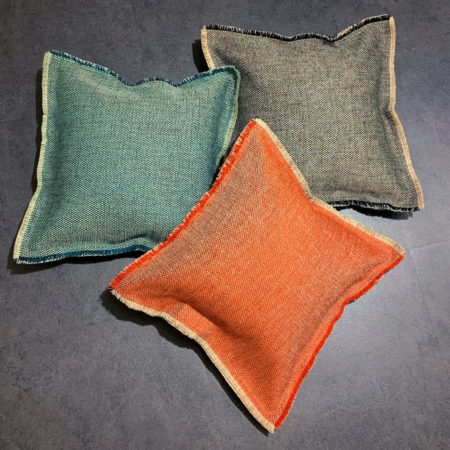 The Shaggy シャギーフリンジクッションカバー グリーンミックス 45(48)×45(48)cm - HOUSE OF JAPAN Shop